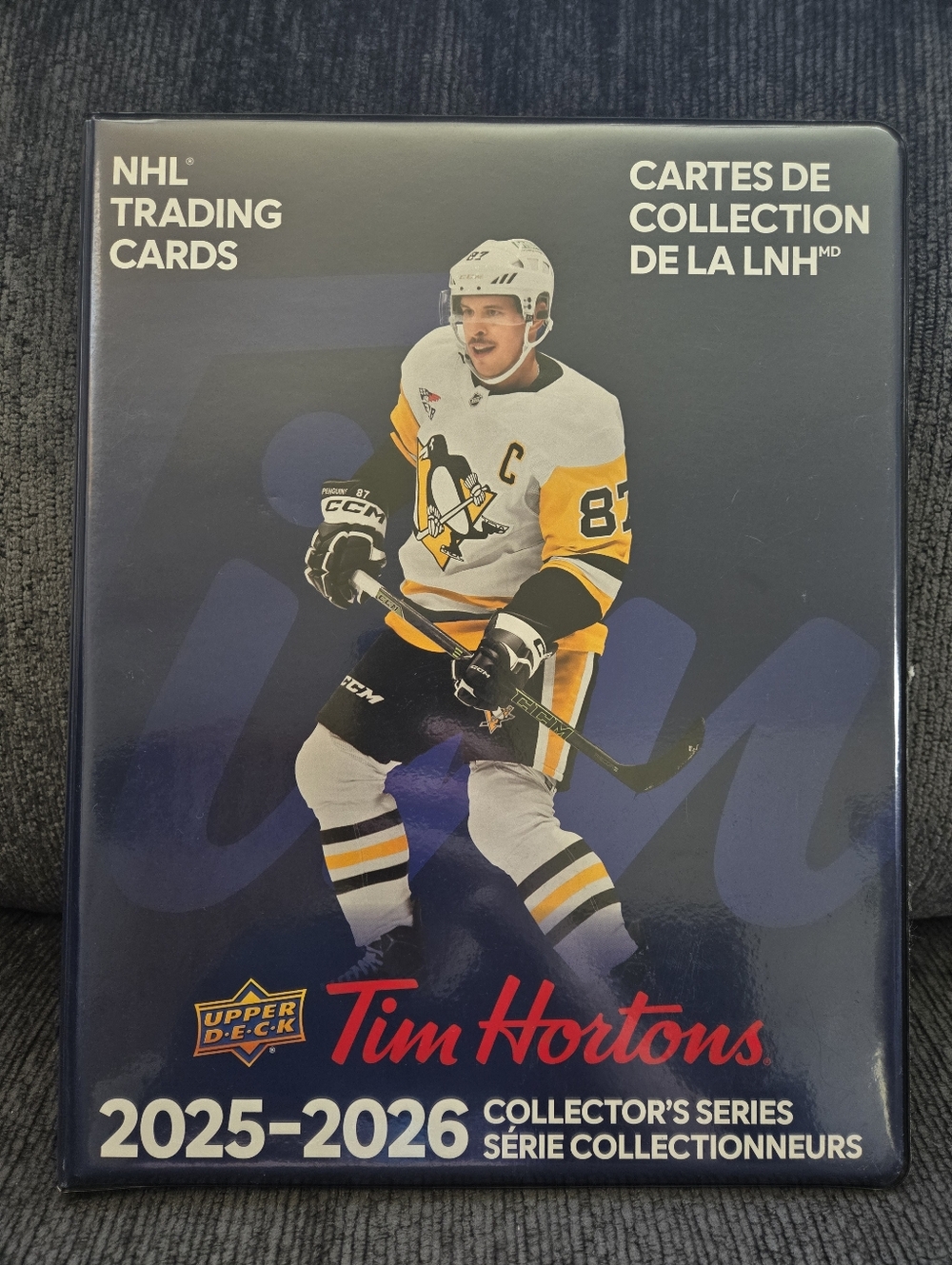 Tim Hortons 2025-2026 NHL Trading Cards Collector's Series Binder A